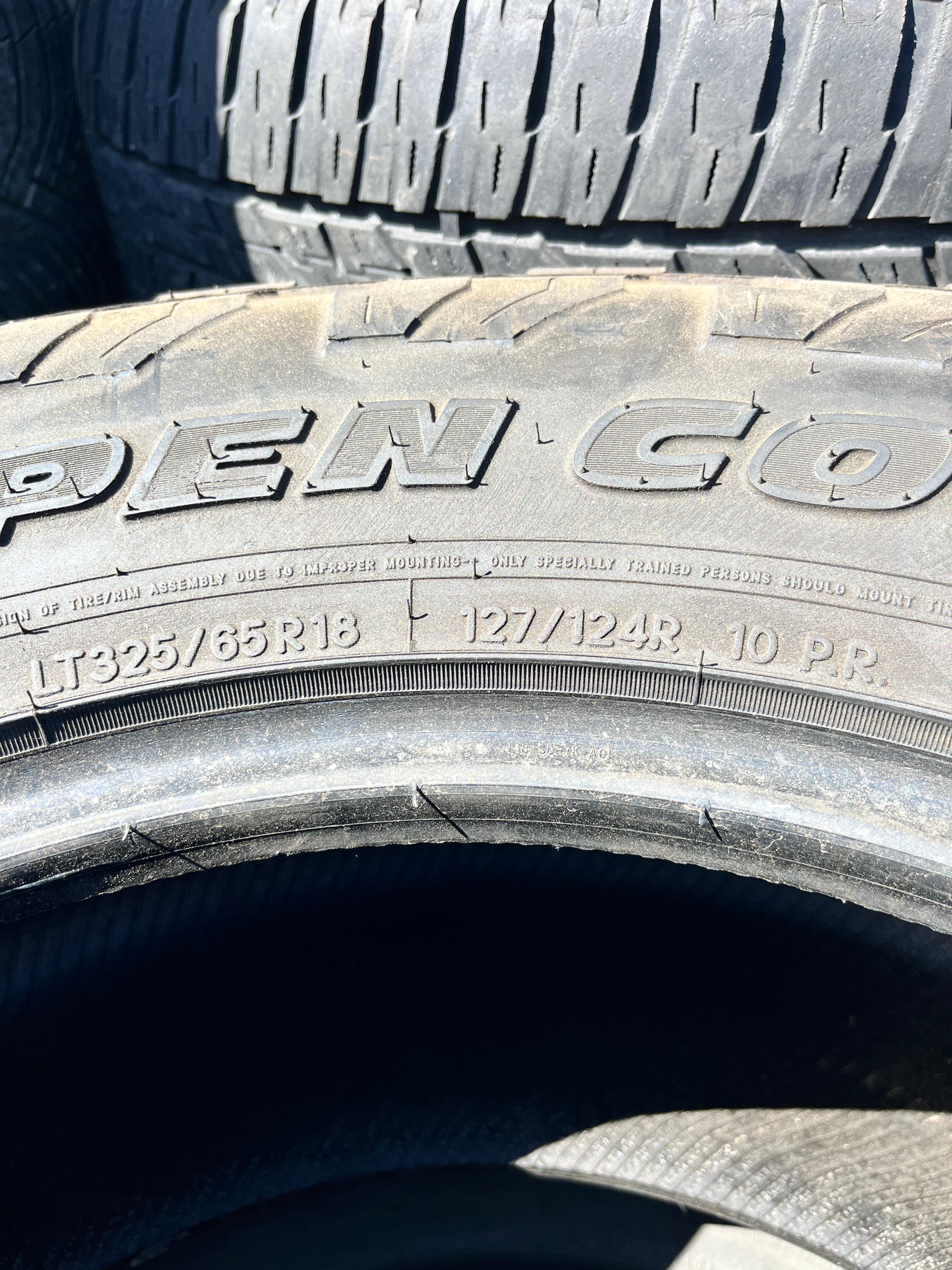 LT325/65R18 Set (4 Used Tires) Toyo Tires Open Country