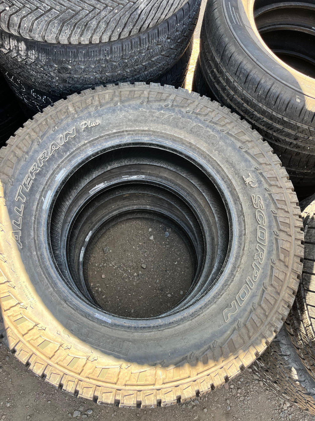 275/65R18 (3 Used Tires) Pirelli Scorpion