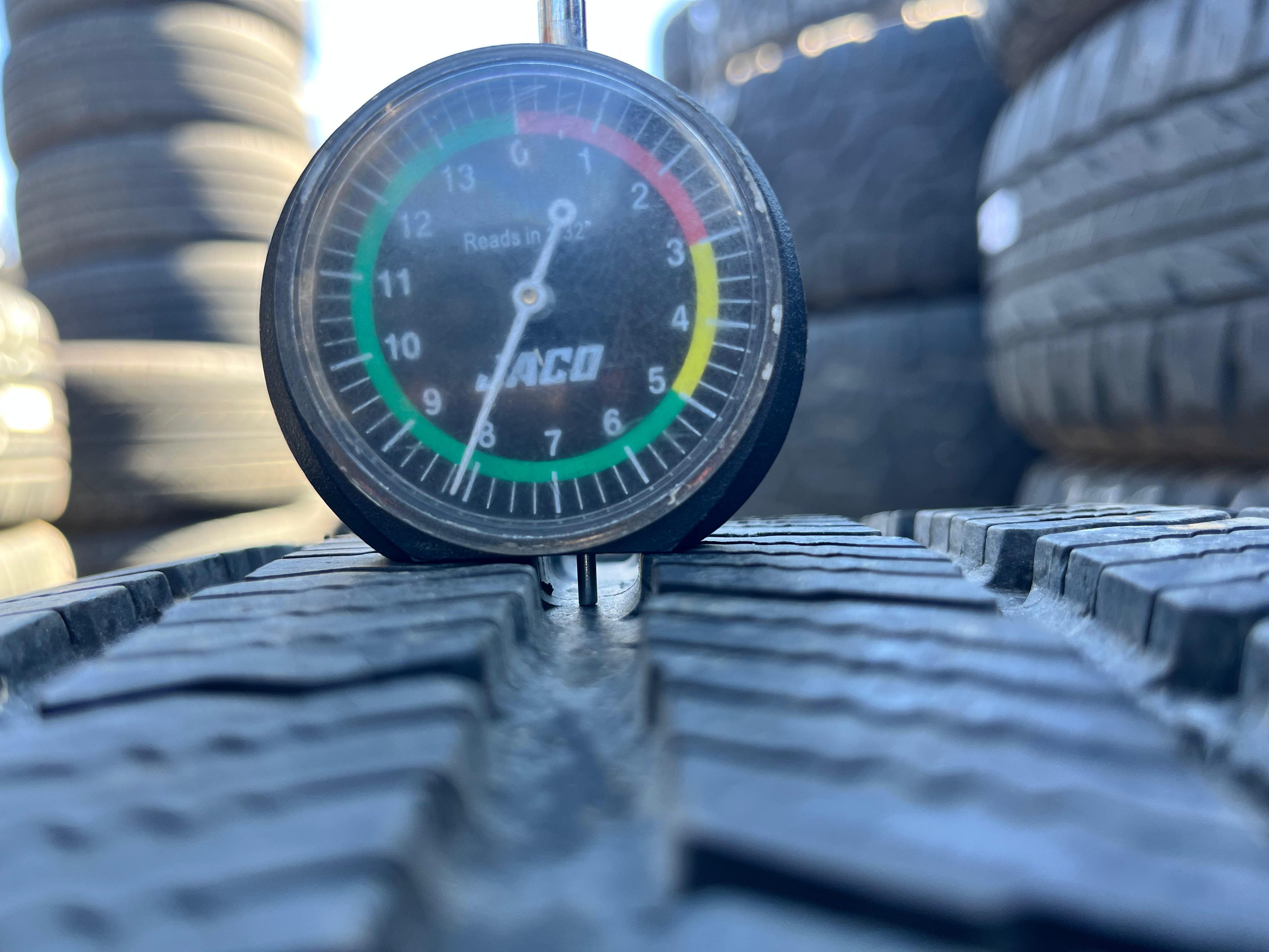 265/65R18 (4 Used Tires) Michelin Defender LTX