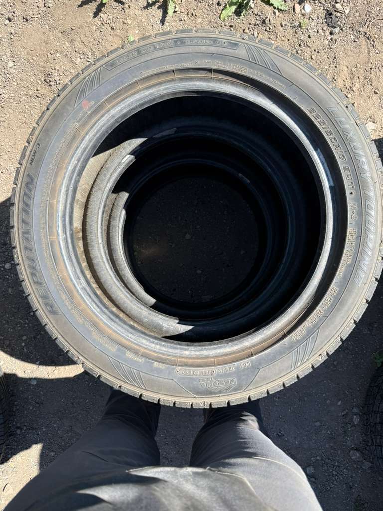 225/50R 17 (3 Used Tires) Mazama Reputation Luxury Touring