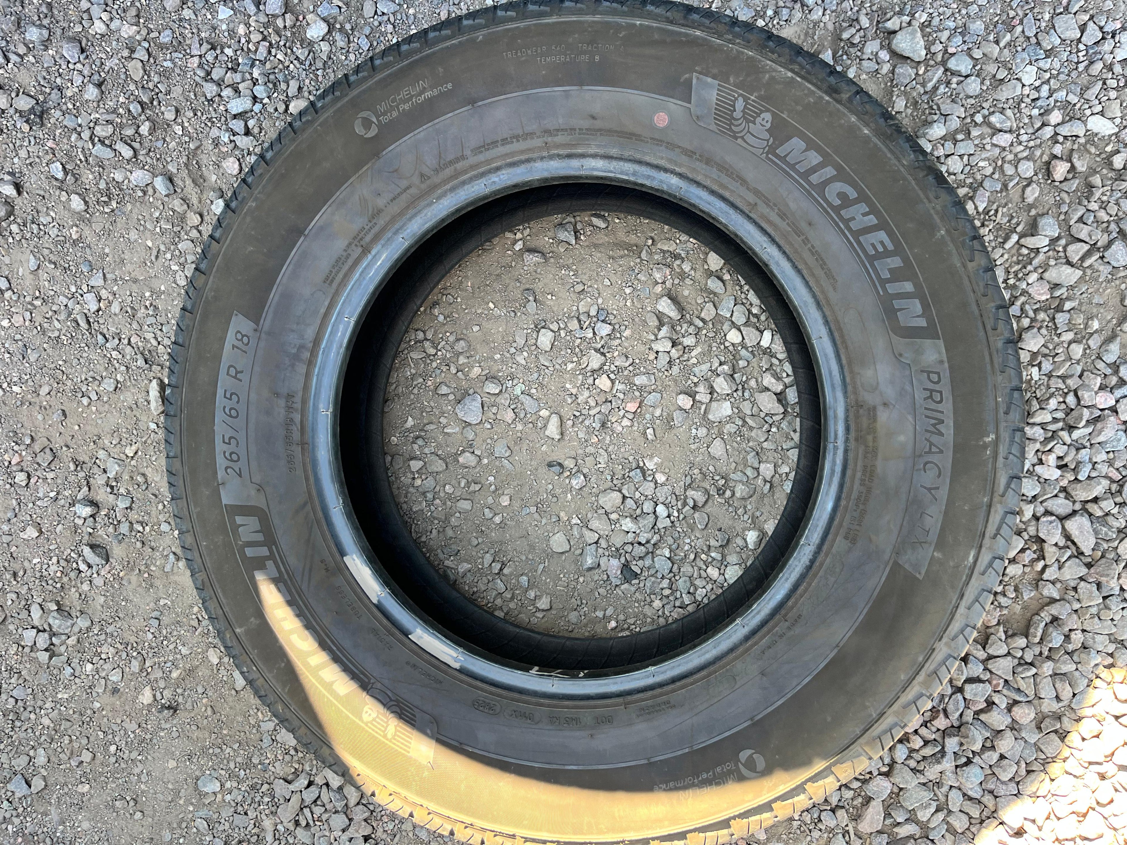 265/65R18 Set (4 Used Tires) Michelin Primacy LTX