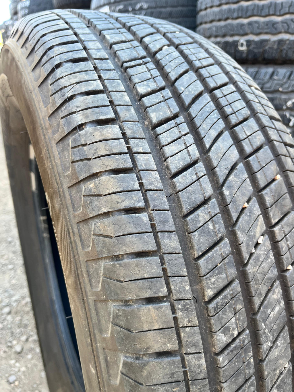 265/65R18 Set (4 Used Tires) Michelin Primacy LTX