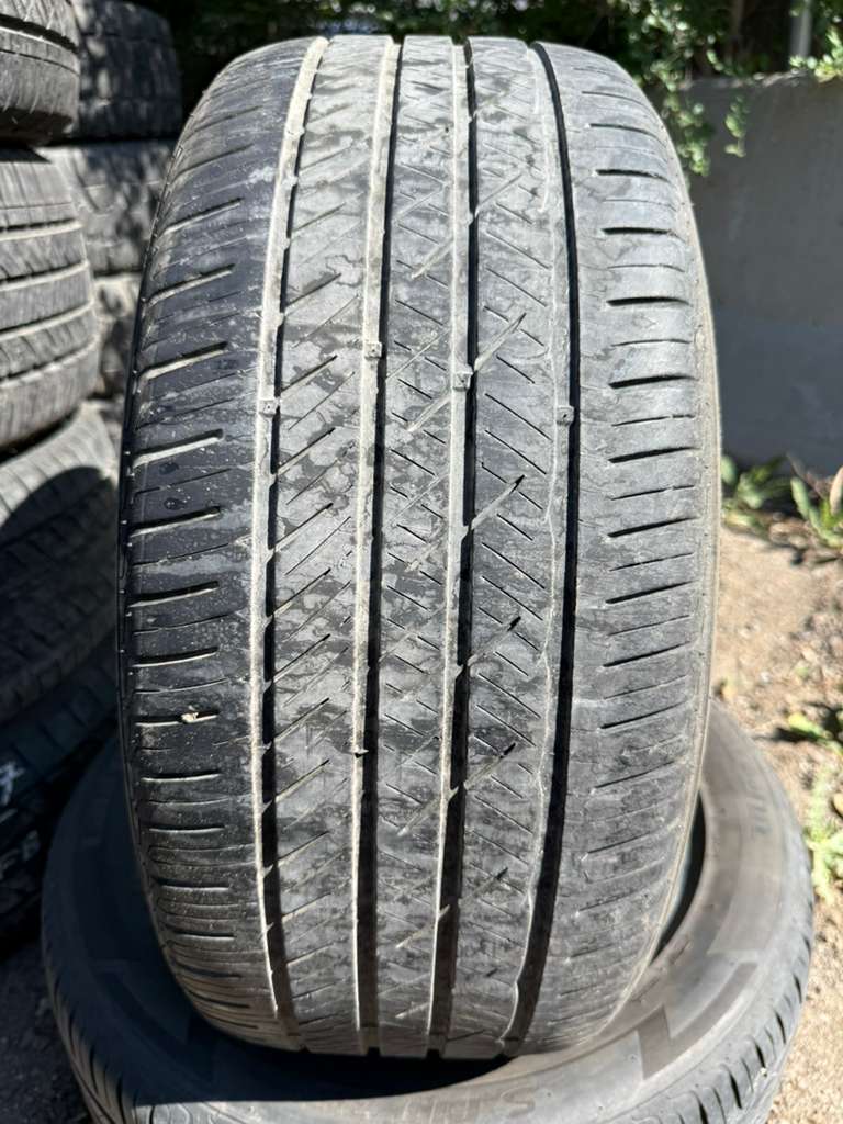 235/50R17 Pair (2 Used Tires) Laufenn S Fit AS