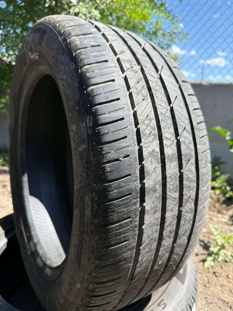 235/50R17 Pair (2 Used Tires) Laufenn S Fit AS