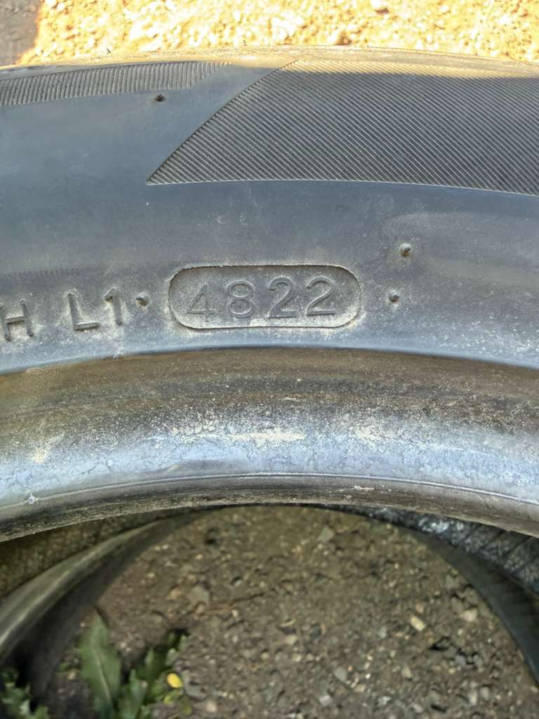 235/50R17 Pair (2 Used Tires) Laufenn S Fit AS