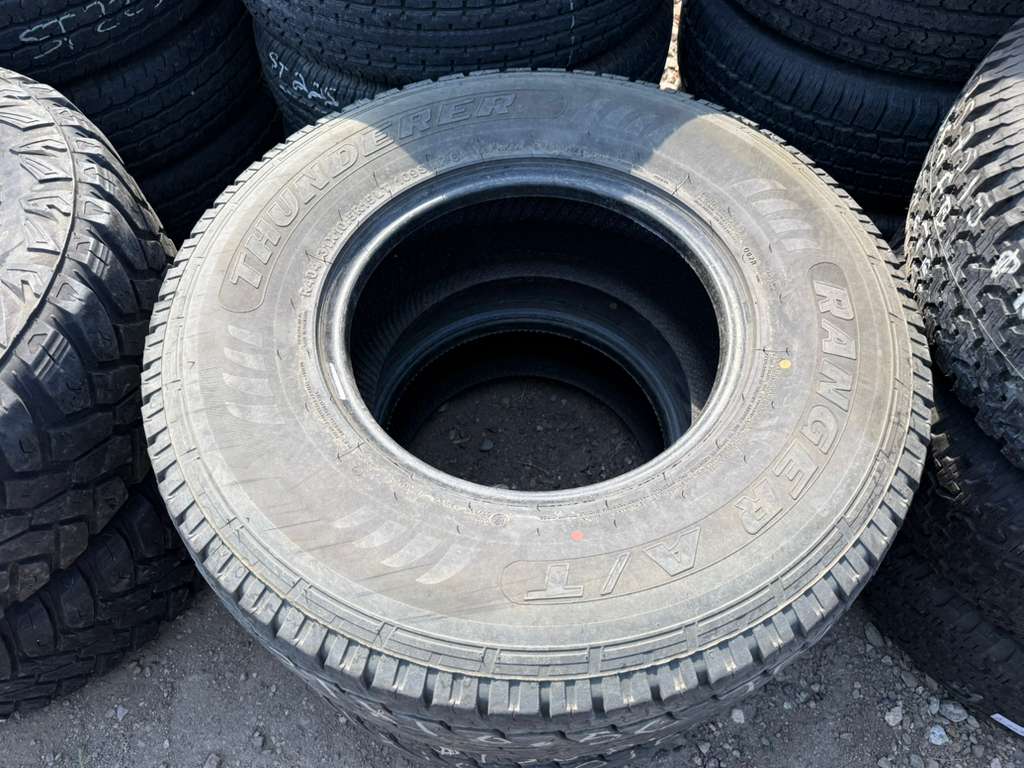 LT31X10.50R15 Pair (2 Used Tires) Thunderer All Terrain