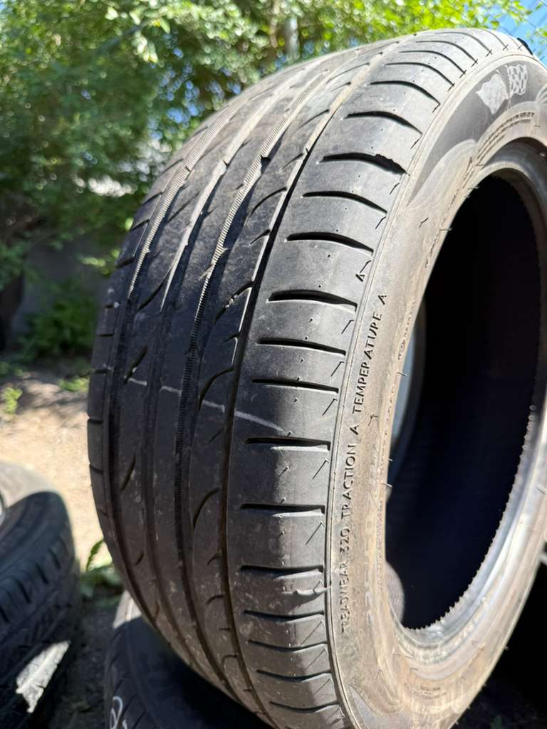 225/50R17 Pair (2 Used Tires) Otani KC2000
