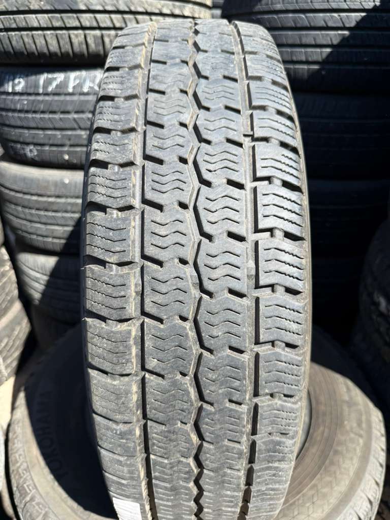 205/75R16C (3 Used Tires) Yokohama BluEarth-Van