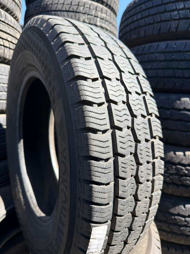 205/75R16C (3 Used Tires) Yokohama BluEarth-Van