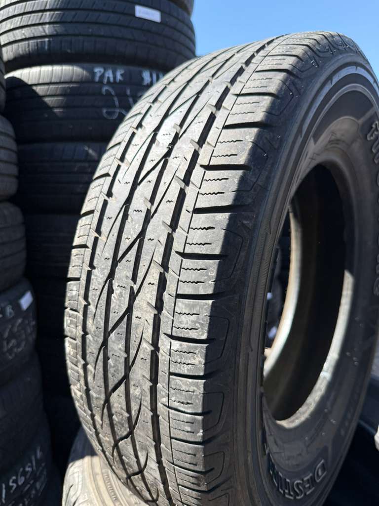225/75R16 Set (4 Used Tires) Firestone Destination LE2