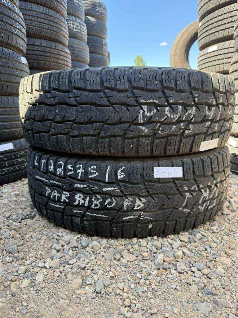 225/75R16C Pair (2 Used Tires) Nokian WRC3 Studless Winter Tire