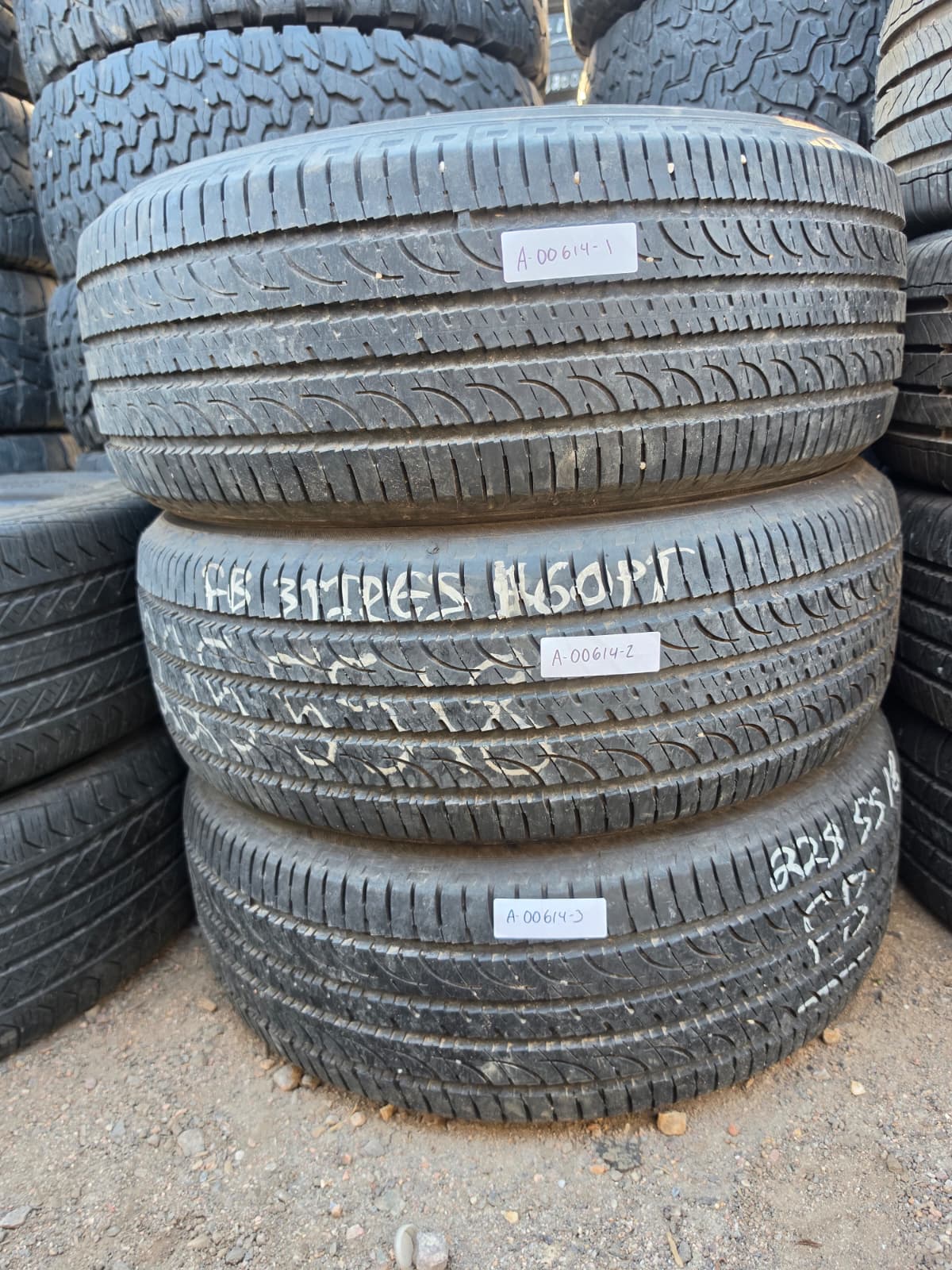 225/55R18 (3 Used Tires) Yokohama Geolander G055