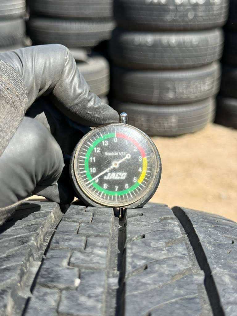 LT225/75R16 Pair (2 Used Tires) Dextero DHT2