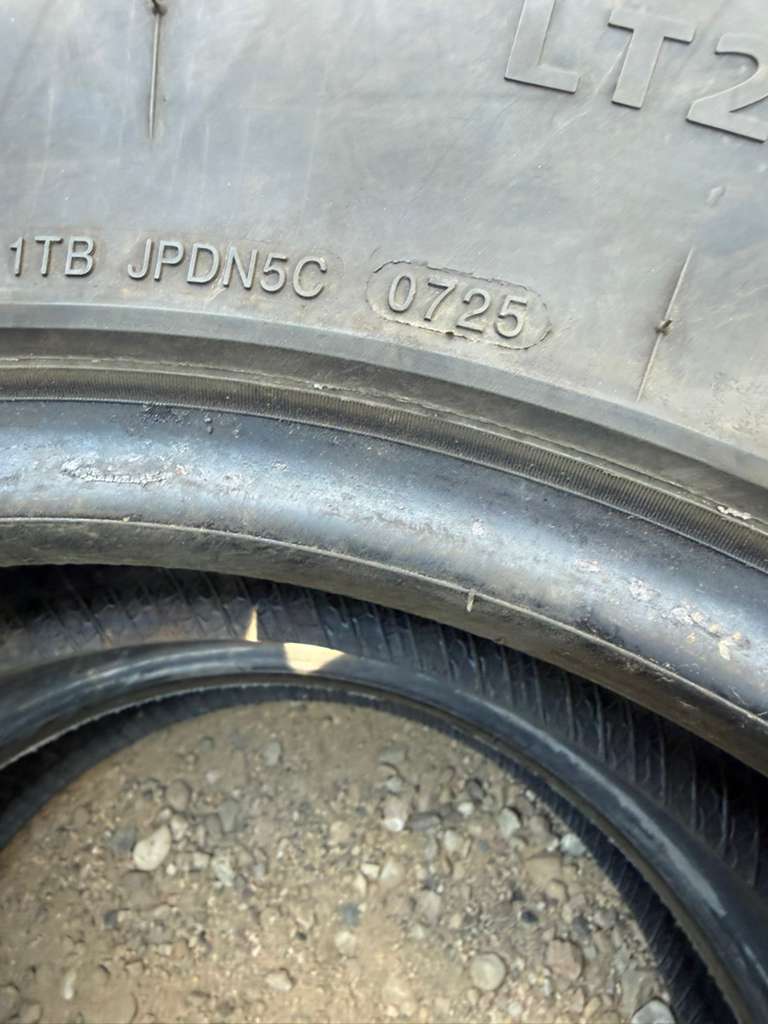 LT225/75R16 Pair (2 Used Tires) Delinte DX-10 Bandit A/T