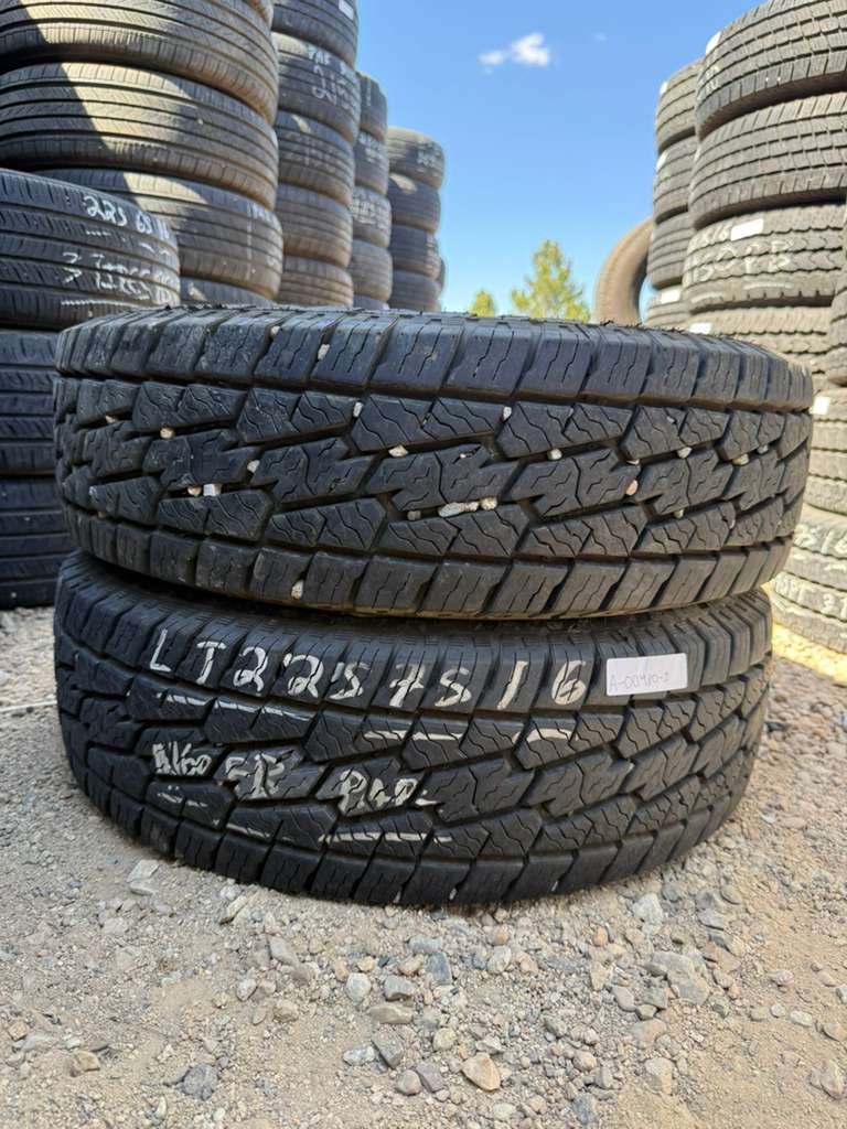 LT225/75R16 Pair (2 Used Tires) Delinte DX-10 Bandit A/T