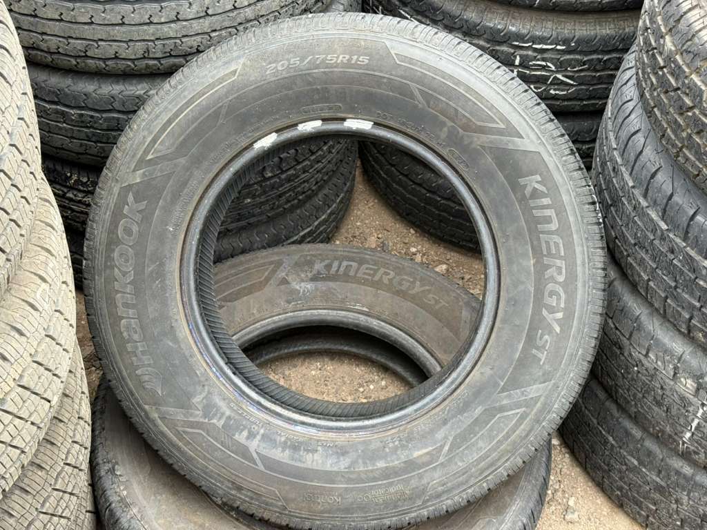 205/75R15 Pair (2 Used Tires) Hankook Kinergy ST