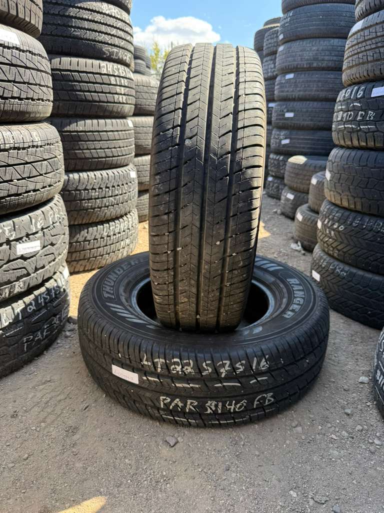 225/75R16C Pair (2 Used Tires) Thunderer Ranger R402