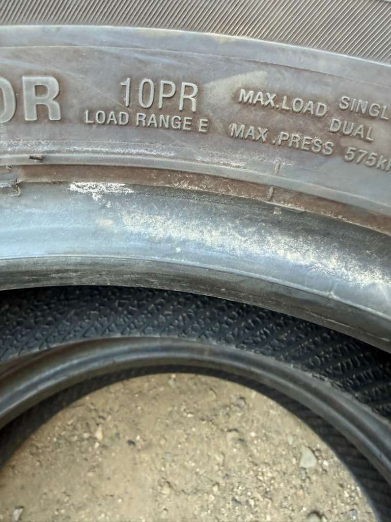 225/75R16C Pair (2 Used Tires) Thunderer Ranger R402