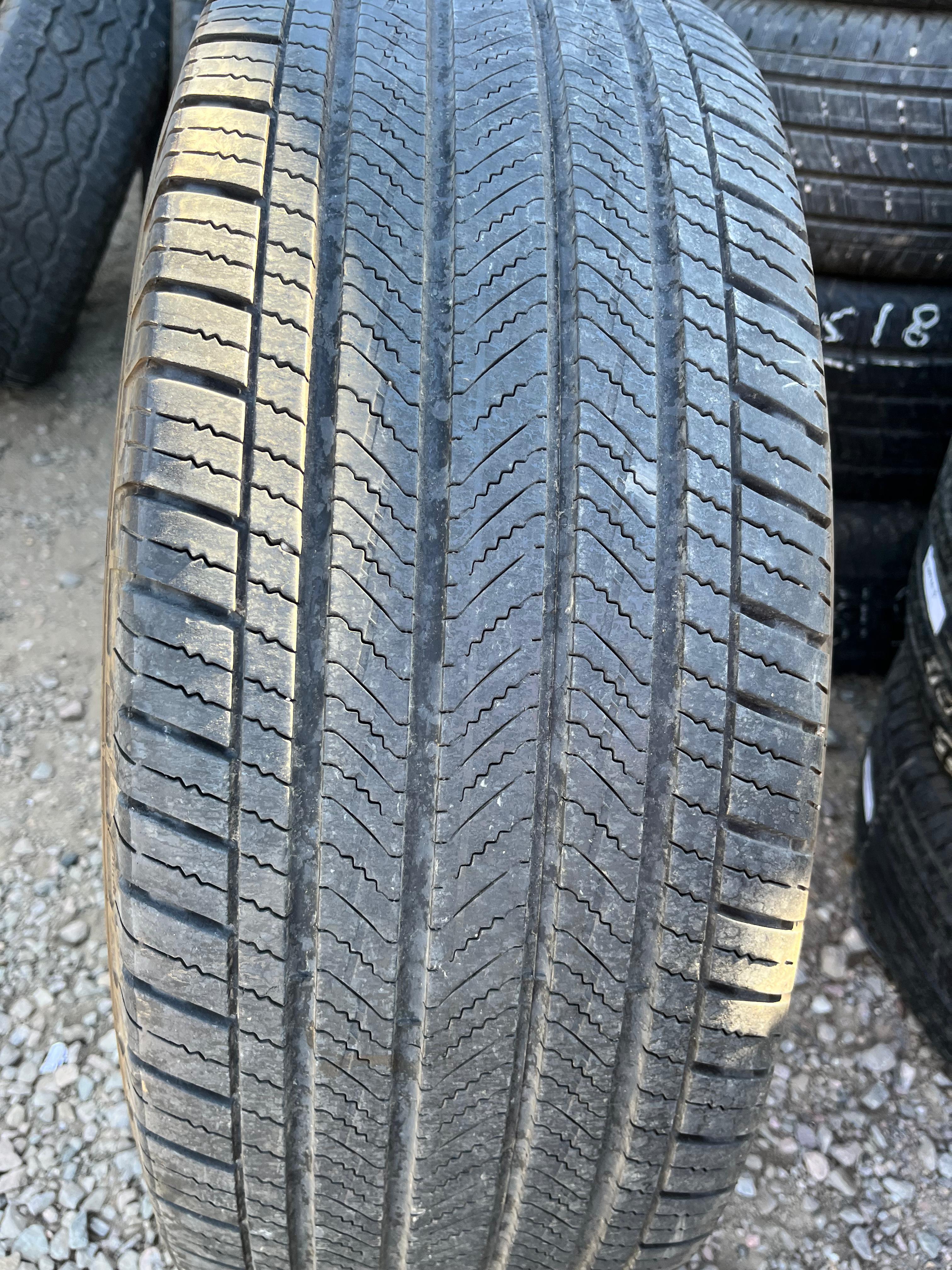 265/65R18 Set (4 Used Tires) Michelin Primacy LTX