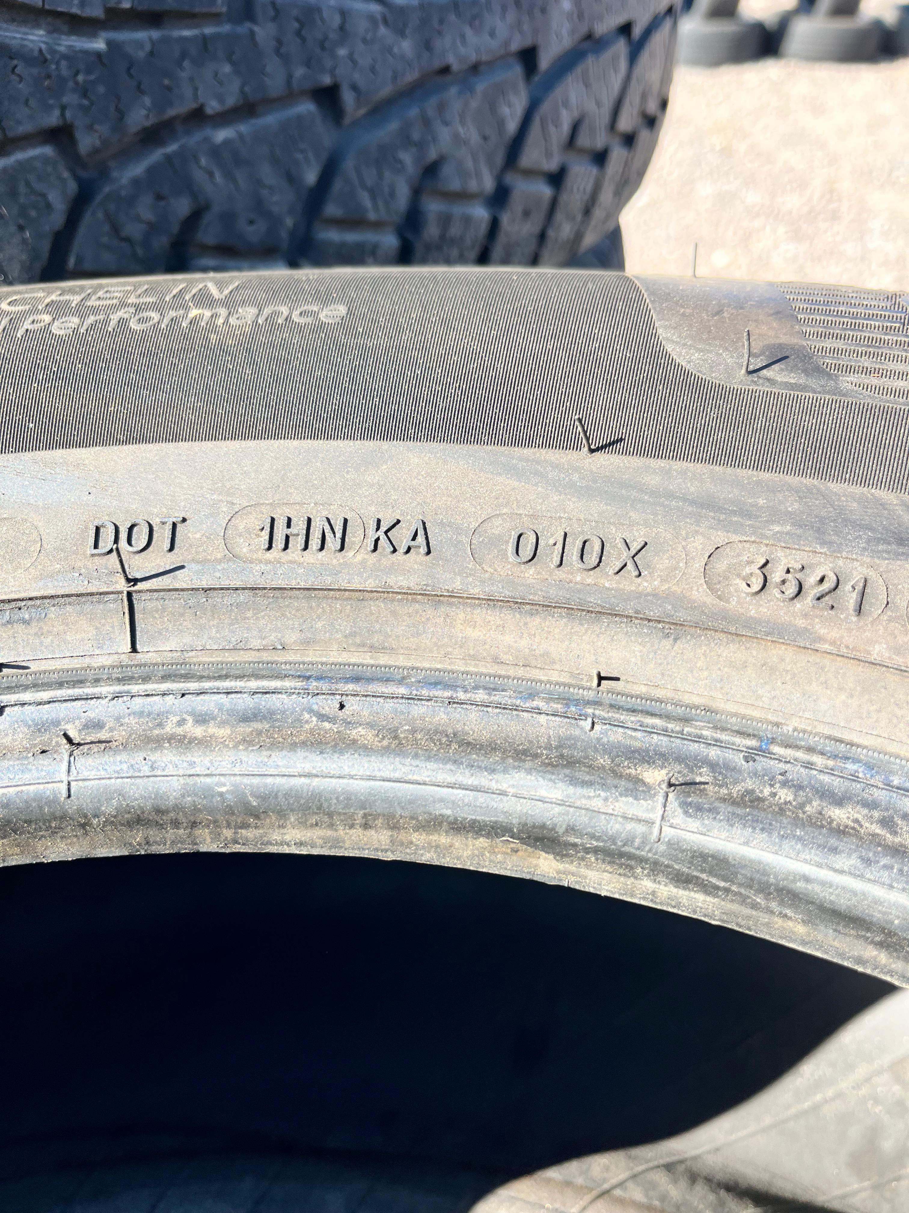 265/65R18 Set (4 Used Tires) Michelin X-ICE Snow Tire