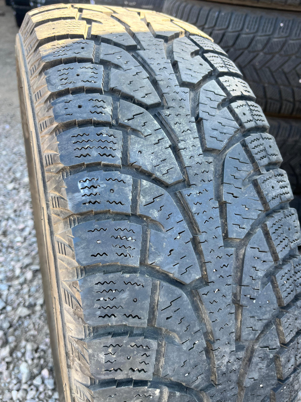 235/65R18 (3 Used Tires) Hankook I PIKE RW11