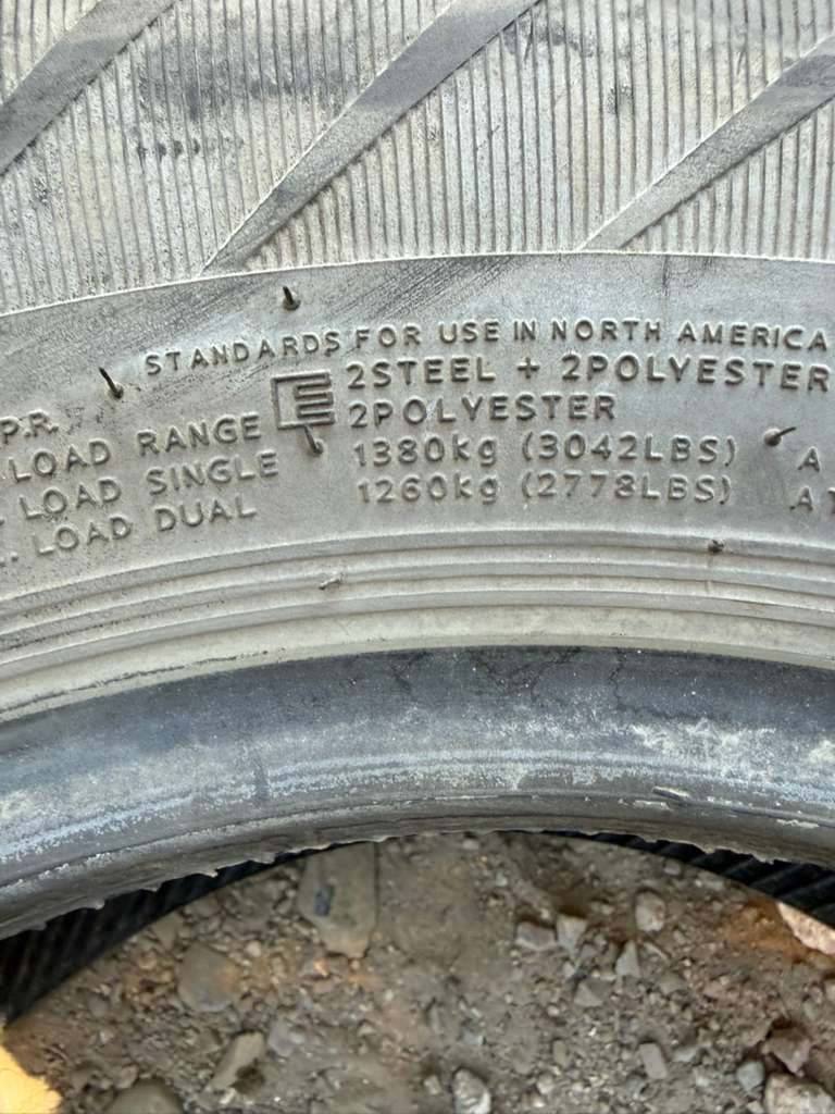 LT245/75R16  Single (1 Used Tire) Hankook Dynapro AS