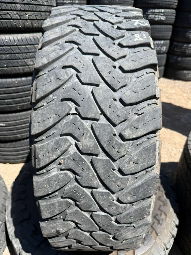 LT285/75R16 Pair (2 Used Tires) Toyo Open Country