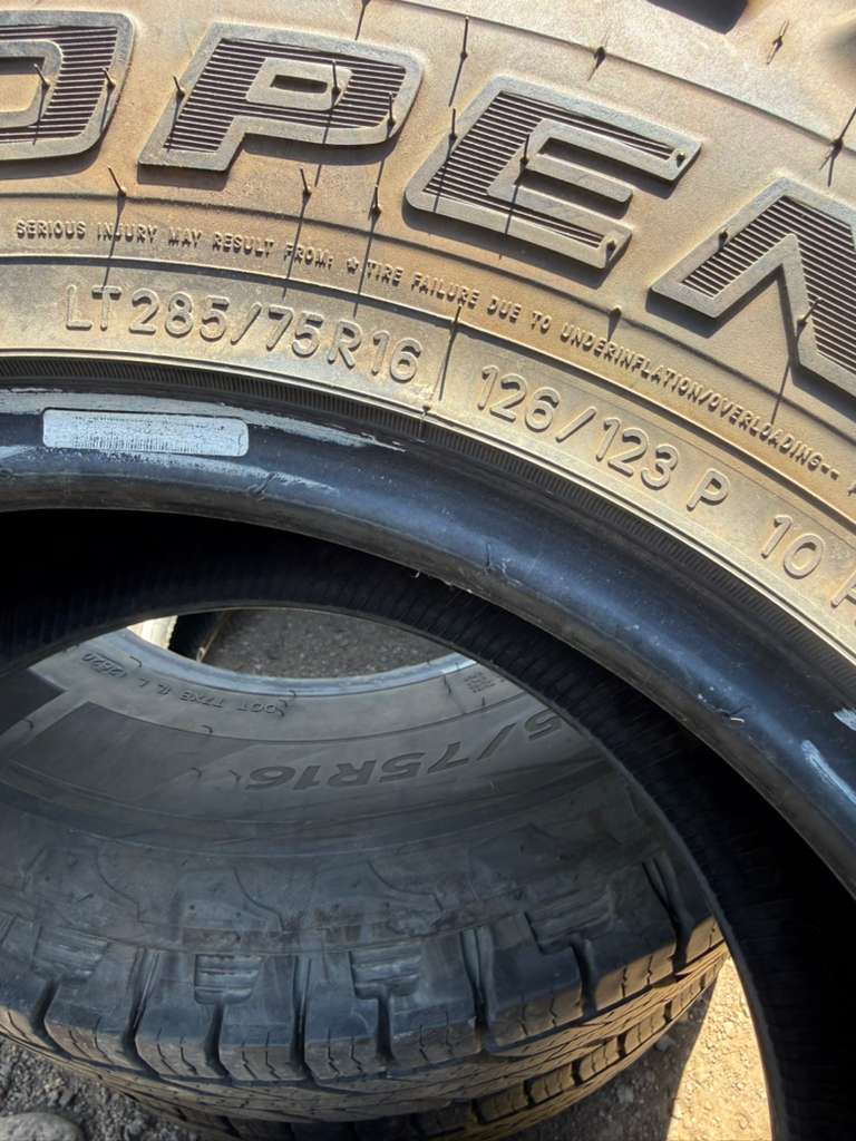 LT285/75R16 Pair (2 Used Tires) Toyo Open Country