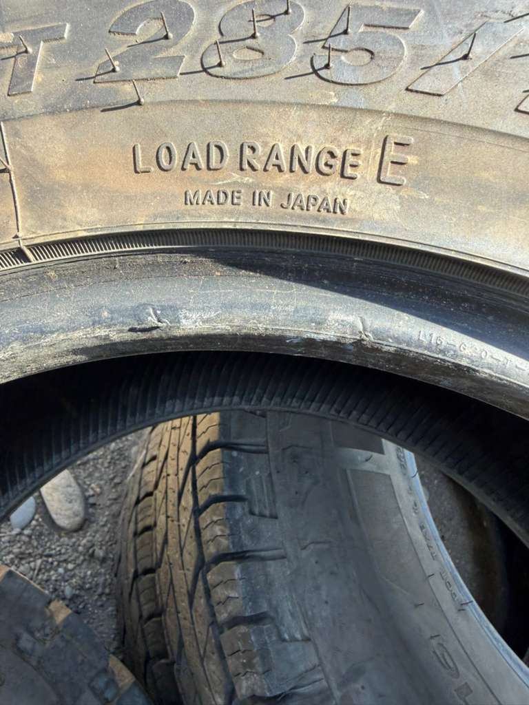 LT285/75R16 Pair (2 Used Tires) Toyo Open Country