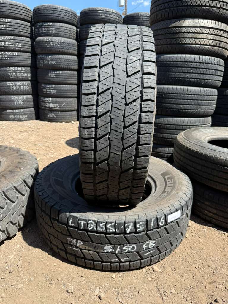 LT265/75R16 Pair (2 Used Tires) Laufenn X Fit AT