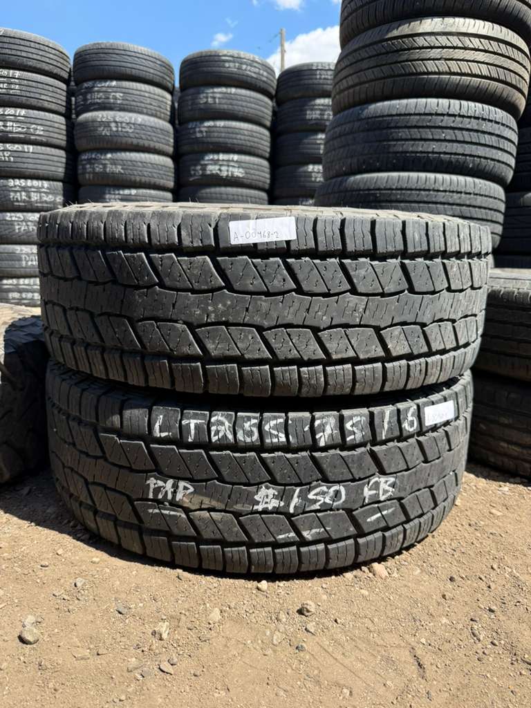 LT265/75R16 Pair (2 Used Tires) Laufenn X Fit AT