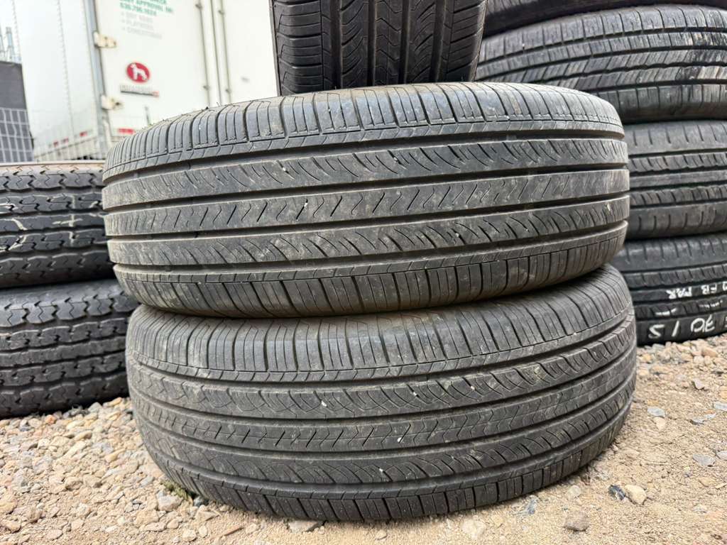 215/70R15 (3 Used Tires) Advanta ER-800