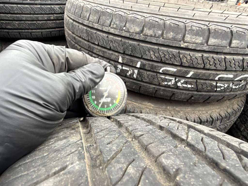 205/65R15 Pair (2 Used Tires) Goodyear Integrity