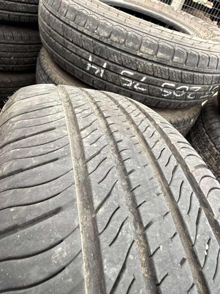 205/65R15 Pair (2 Used Tires) GT Radial Champiro Touring