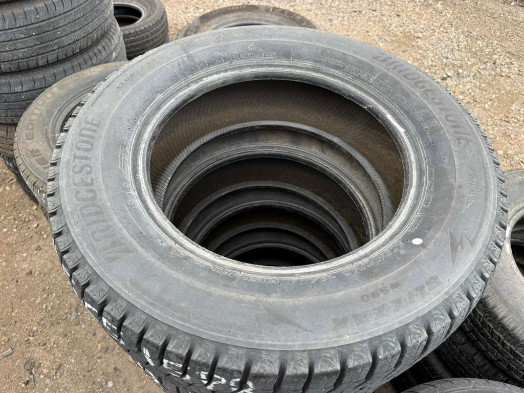 205/65R15 Set (4 Used Tires) Bridgestone Blizzak WS90