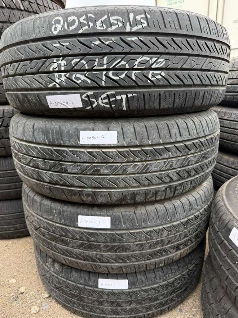 205/65R15 Set (4 Used Tires) Toyo Extensa AS2