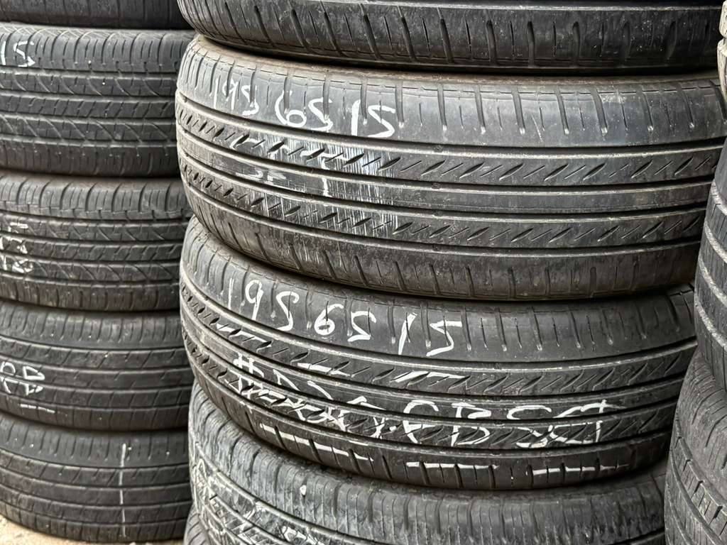 195/65R15 set (4 Used Tires) Sentury Touring