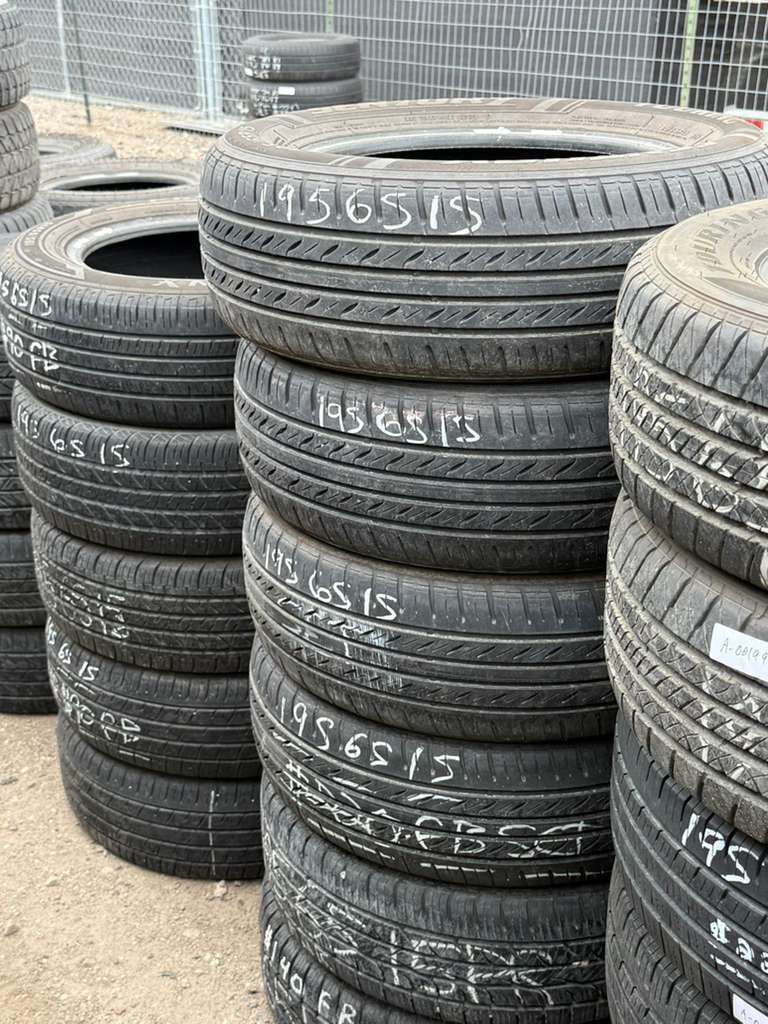 195/65R15 set (4 Used Tires) Sentury Touring
