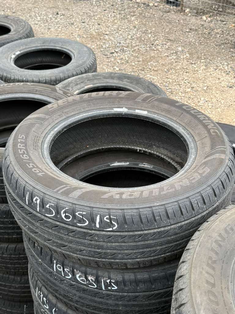 195/65R15 set (4 Used Tires) Sentury Touring