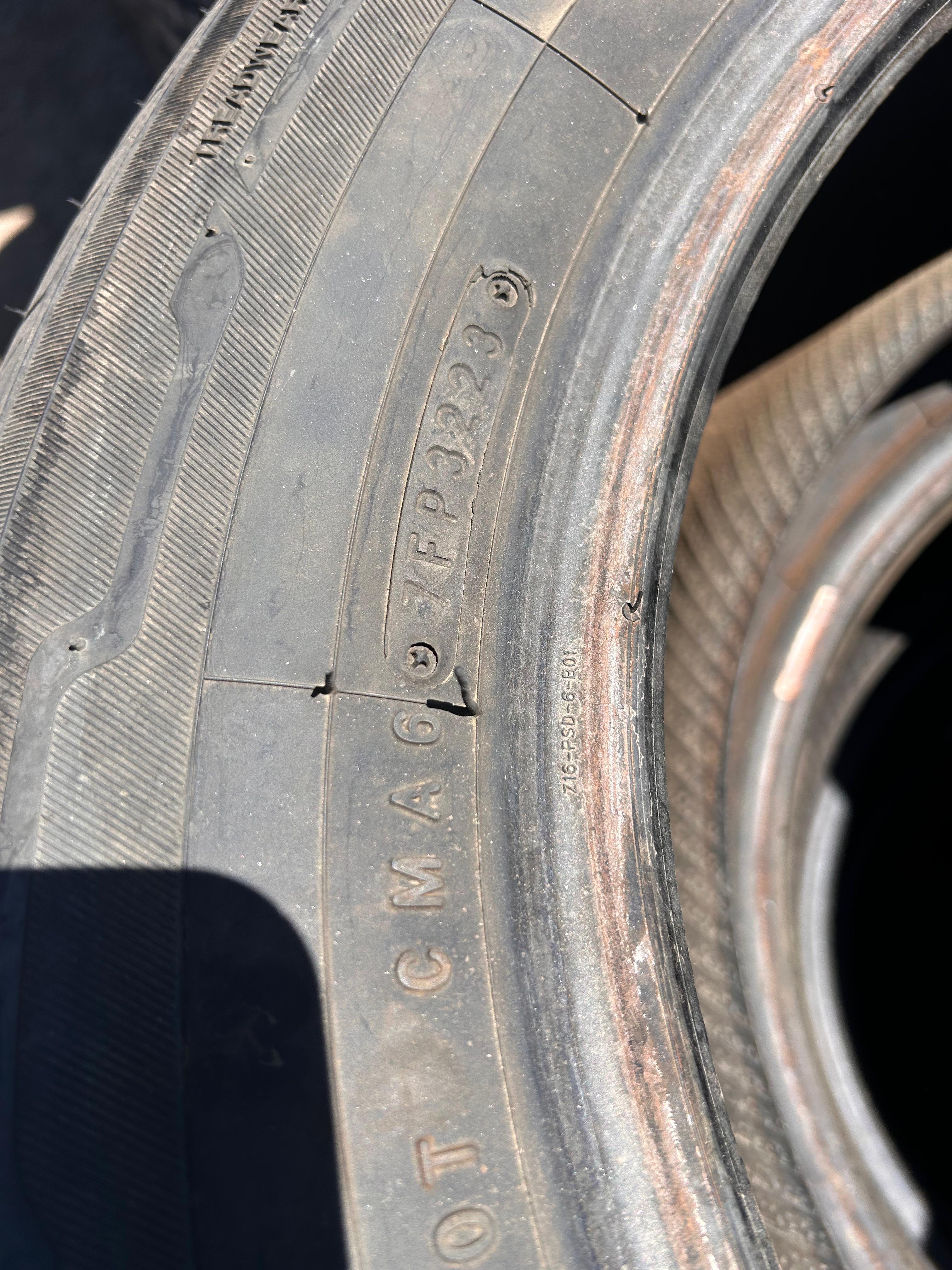 225/60R16 Pair (2 Used Tires) Toyo Extensa AS2