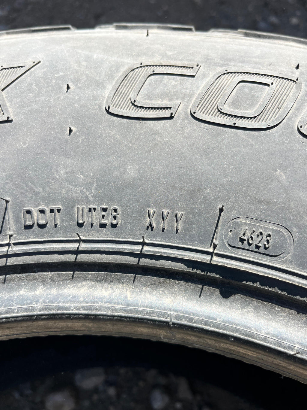 255/70R17 Set (4 Used Tires) Deantires Back Country