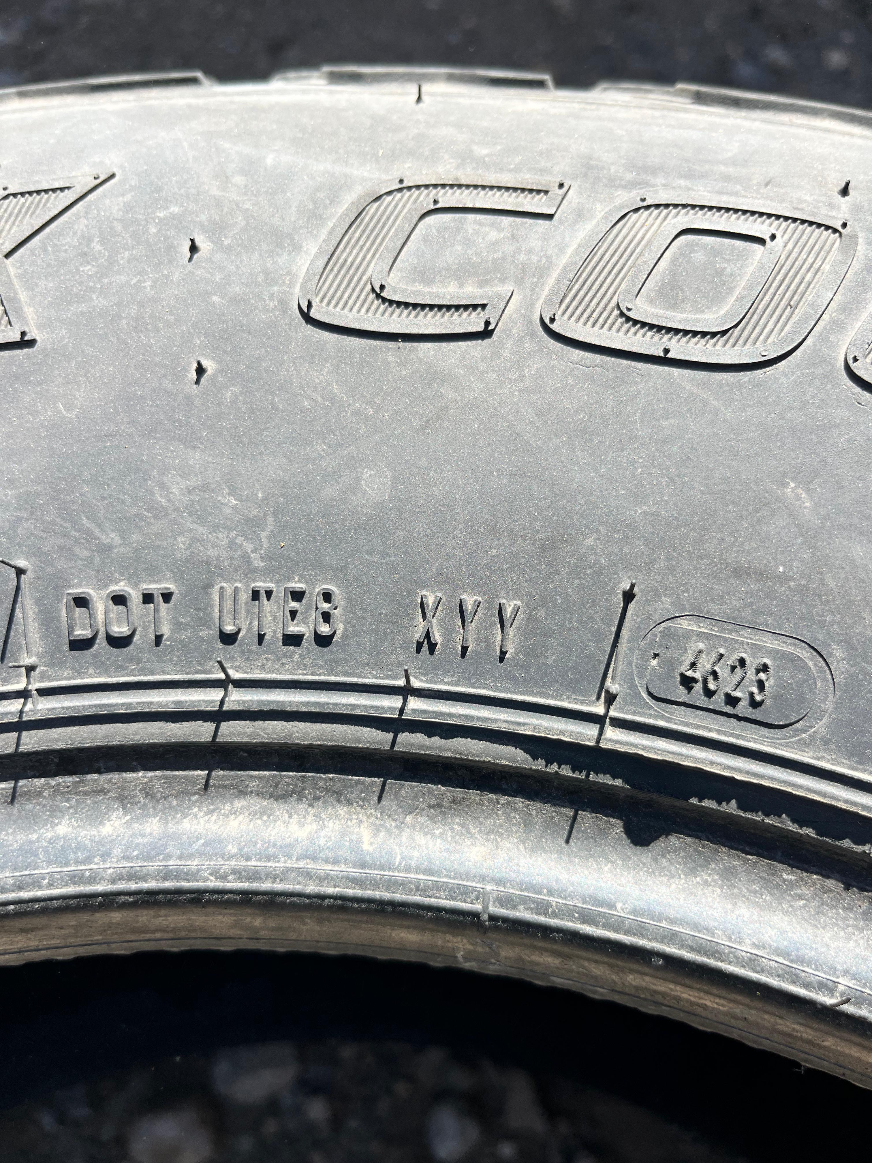 255/70R17 Set (4 Used Tires) Deantires Back Country