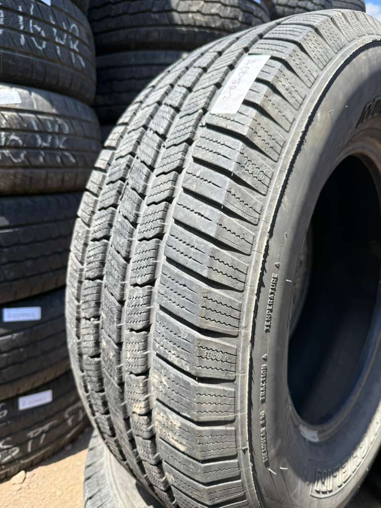 255/70R16 Pair (2 Used Tires) Michelin Defender LTX M/S