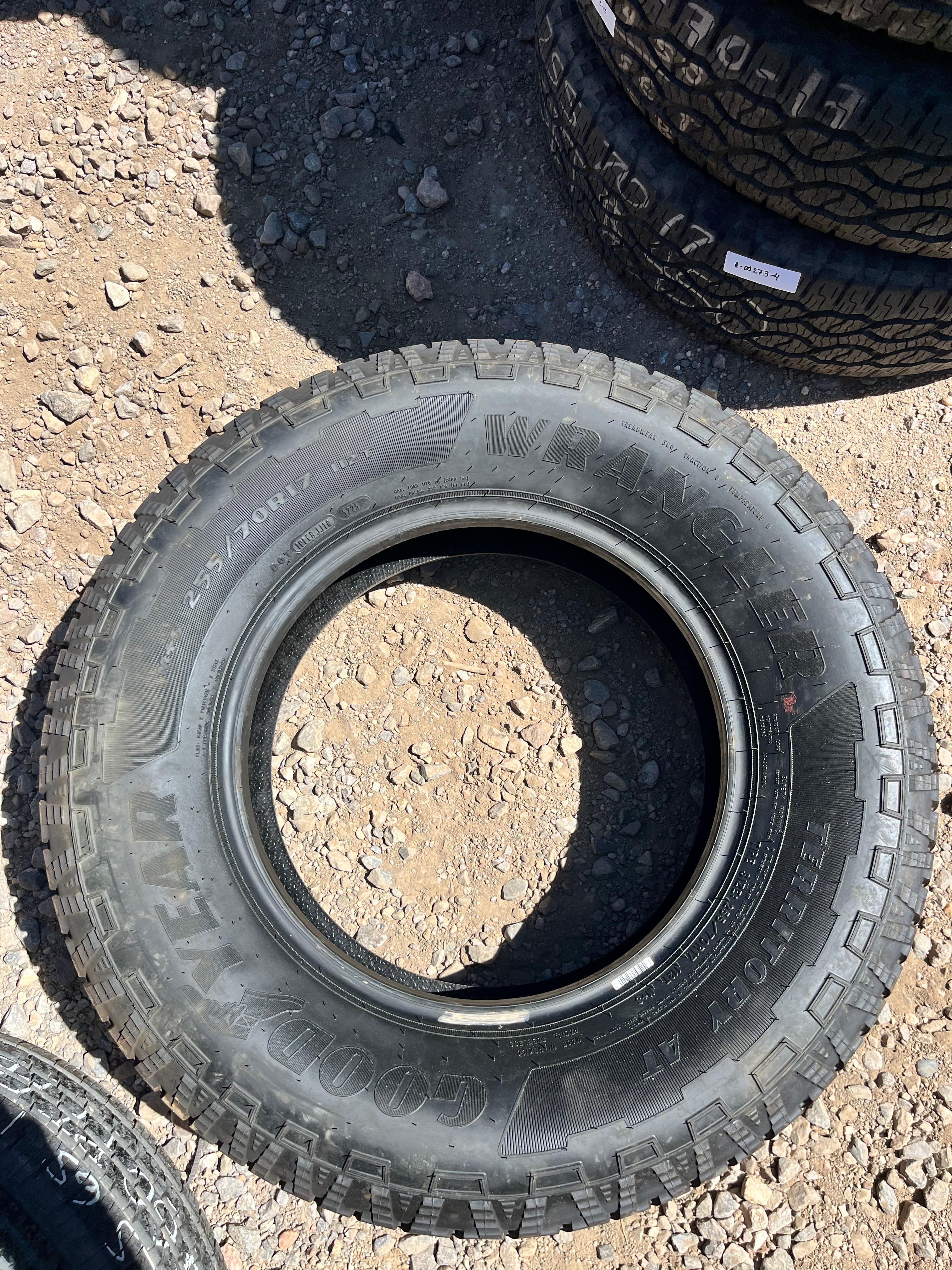 255/70R17 Set (4 Used Tires) Goodyear Wrangler(Territory)