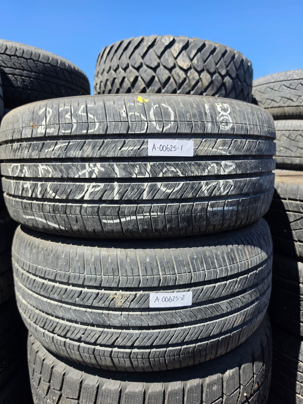 235/50R18 Pair (2 Used Tires) Goodyear Eagle LS2