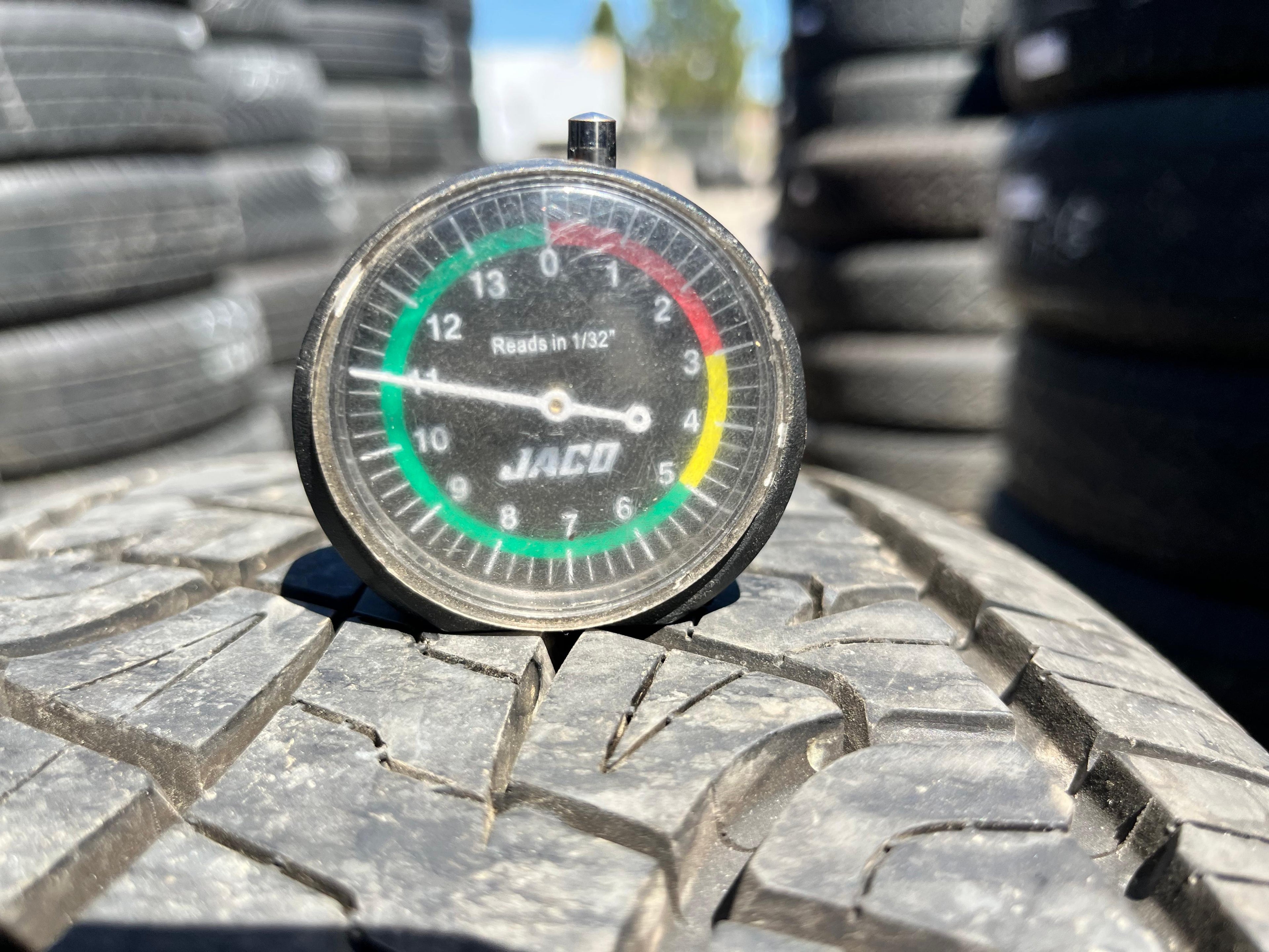 235/50R18 Pair (2 Used Tires) Goodyear Eagle LS2
