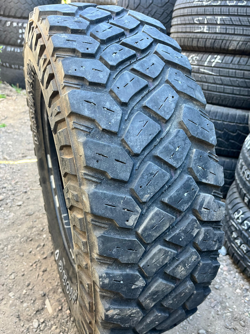 LT255/75R17 Pair (2 Used Tires) Firestone Destination
