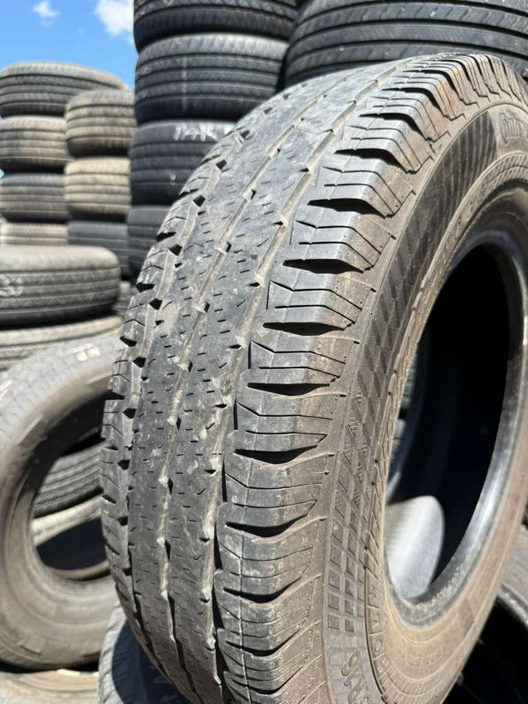 LT215/85R16 Set (4 Used Tires) Continental VanContact A/S