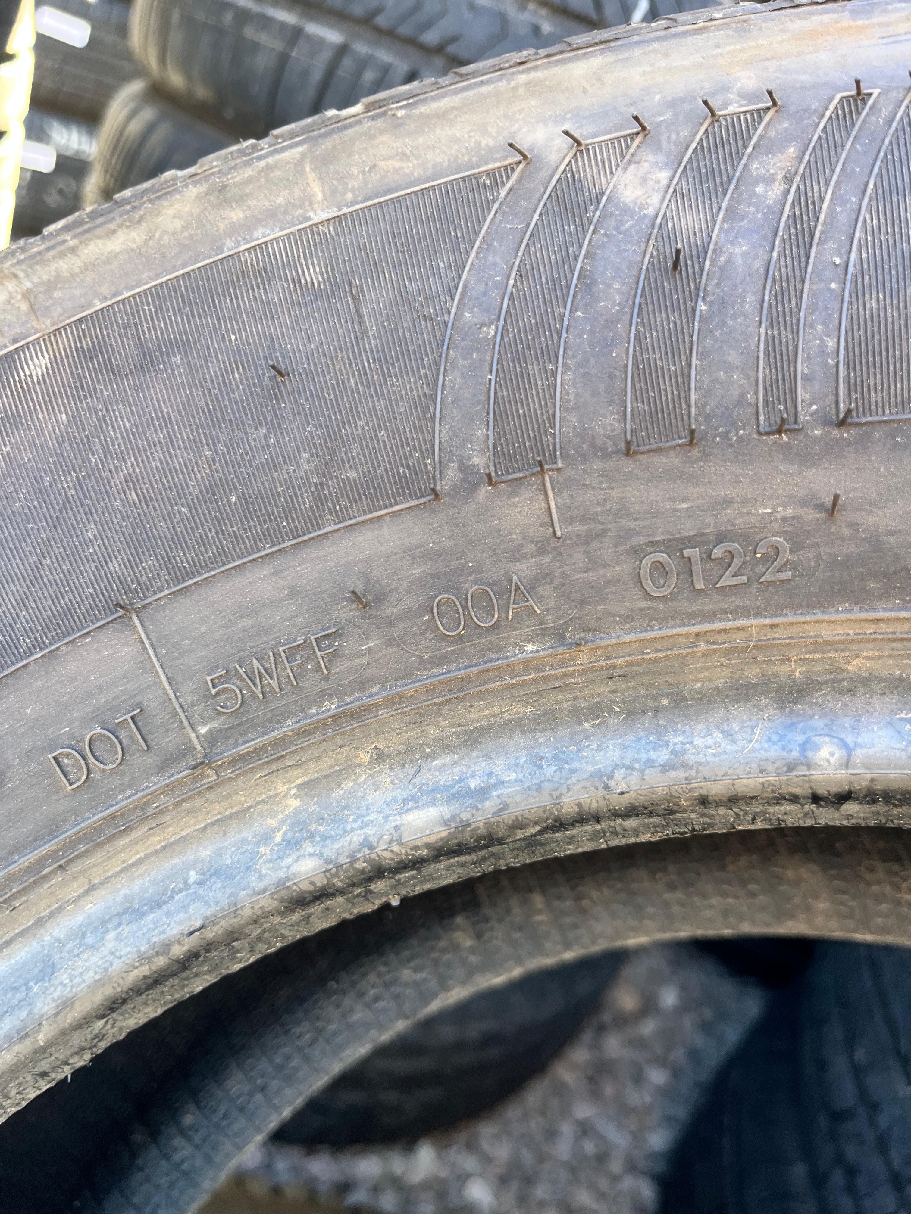 245/70R17 Pair (2 Used Tires) Dextero DHT2