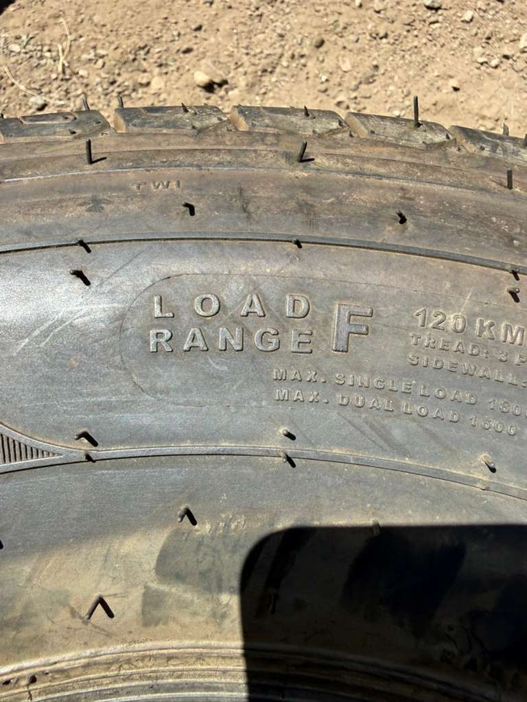 ST235/85R16 Pair (2 Used Tires) Carlisle Radial Trail HD